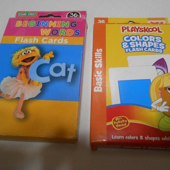 2 NEW KIDS FLASH CARDS SESAME STREET & PLAYSKOOL PREK-K BASIC SKILLS STOCKING 🎁 - Picture 1 of 8